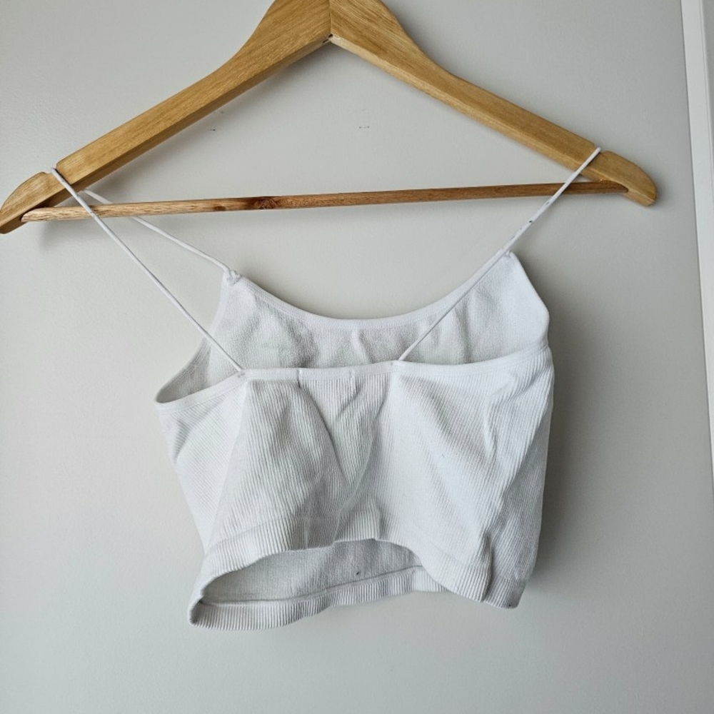 Cute White Ribbed Women's Top - Picture 2 of 2